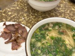 -吾穆勒蓬灰牛肉面·清真(北滨河中路店)