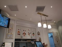 -燕庭·纯燕窝·甜品下午茶(南京西路店)