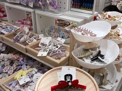 -名创优品(海珠乐峰广场店)