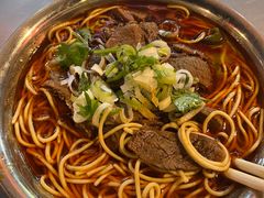 -薛记襄阳香辣牛肉面(平安路店)