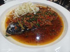 -湖南人家湘菜馆(镇江路店)