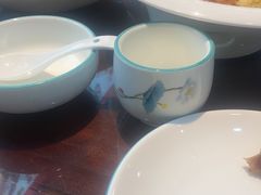 -老憨猪蹄(山大南路店)