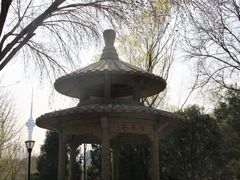 -玲珑塔公园