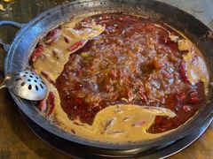 -黄潇洒老火锅(九眼桥宏济巷店)
