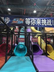 -欧酷世界动力星球(王府井奥莱UP TOWN店)