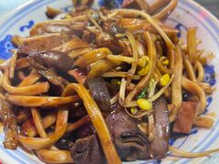 -珠宝街老左杂酱面馆