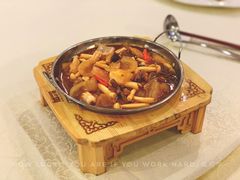 -口衣记鸡饭店