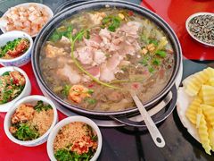 -镇雄酸汤猪脚(钻石广场分店)