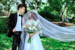 -黑马婚纱摄影