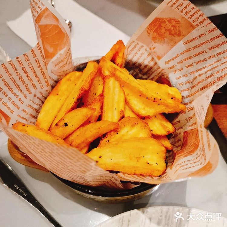 深圳那些不需要营销的美食店|西堤牛排