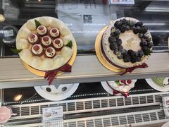-花花卷卷·鲜食蛋糕(静安久光百货店)