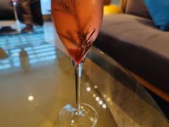 -广州中心皇冠假日酒店·汇点大堂吧