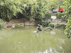 -汇龙潭