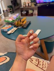 -斯馨·健康美甲美睫