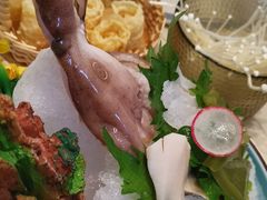 -海上明月海鲜火锅 鲜切牛肉