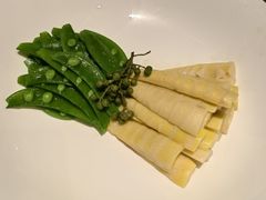 椒麻春芽拌春笋-范家小馆·烤鸭新京菜(金融街店)