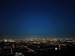 -鬼笑石后山停车场