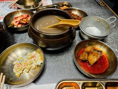 -草家酱蟹炭火烤肉店(珲春南路一店)