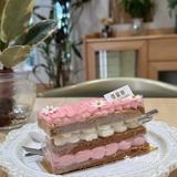 终于 终于 吃上武汉招牌拿破仑了🍰