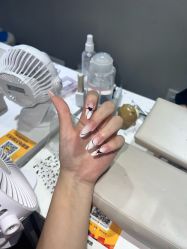 -晨·艺美甲美睫
