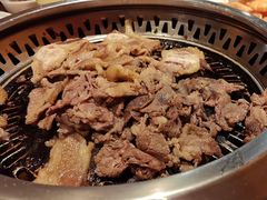 -黑金·寻焰自助百汇·烤肉·火锅(中街店)