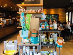-星巴克(杭州西湖银泰1F店)