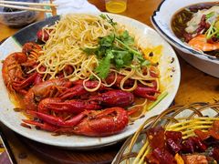 -老东镇啤酒屋海鲜加工·蒸汽海鲜·海鲜烧烤(台东店)