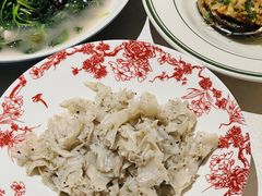 黑松露绣球菌-维园悦谱·海派家常菜(乌鲁木齐南路店)