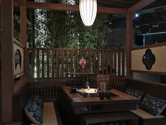-湊湊火锅·茶憩(恒隆广场店)