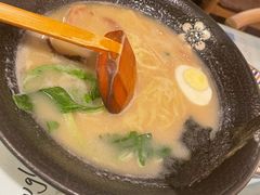 博多豚骨拉面-顶屋咖喱(街道口总店)