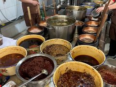 -珀玉莲花白米线店