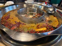 -九尺赵老四鲜鹅肠火锅