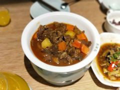 红烩牛腩煲-去茶去餐厅(中央大街店)