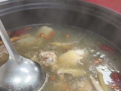 -花苑美食横琴生蚝火锅(拱北粤华路店)