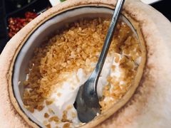 -东椰·海南椰子鸡火锅(朝阳门店)