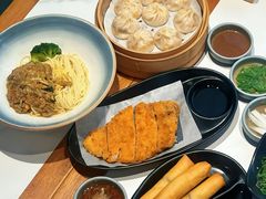 -馋三尺蟹粉小笼(人民广场店)