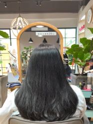 -发泽造型·烫发染发
