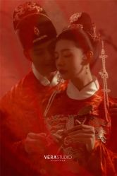 -至臻微拉婚纱摄影