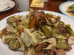 泡菜炒里脊肉-土菜水饺村(宁夏路店)