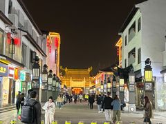 -Ton Ton吨吨小酒馆Live(观前街店)