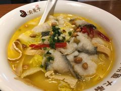 金汤豆花黑鱼-渝是乎酸菜鱼(龙旗购物中心店)