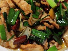 -蔼若春.传承三十年云南菜(金碧公园店)