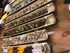 -胡须哥网红竹筒菜