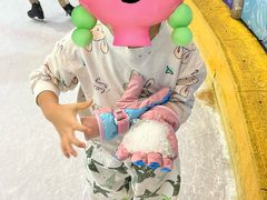 -正佳冰河湾真冰滑冰场