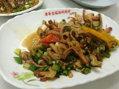 -六合夜市