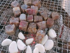 -肉甲韩国木炭烤肉(新壹街1店)