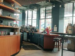 -星巴克(西安曲江银泰店)