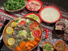 -火塘云南烧烤大排档