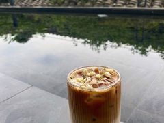 茉莉冰拿铁-自如ZSPACE四合院艺术餐厅