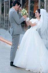 点击看大图 -挪娅婚纱摄影皇家会所